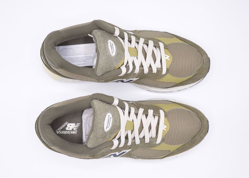 Кросівки New Balance 2002R M2002RZD фото
