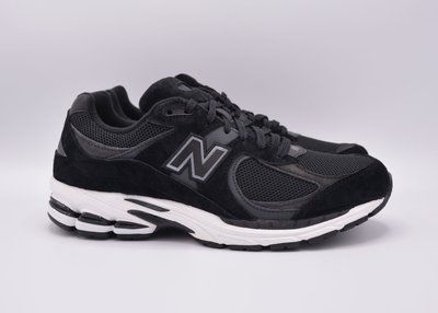 Кросівки New Balance 2002R M2002RBK фото