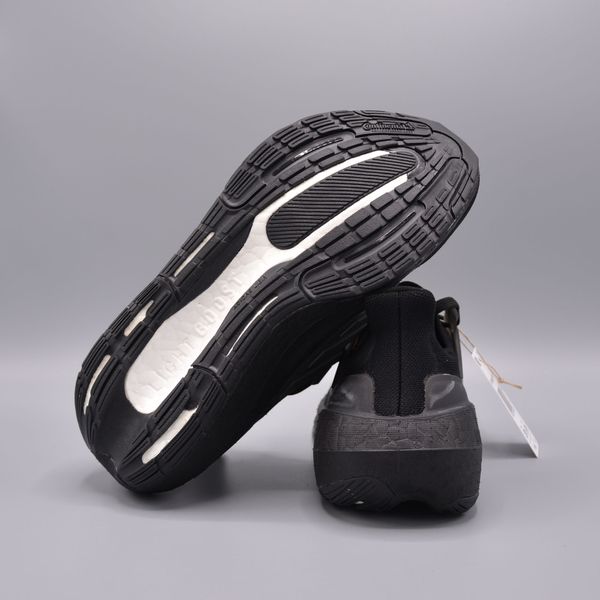 Кросівки Adidas UltraBOOST light GZ5159 фото