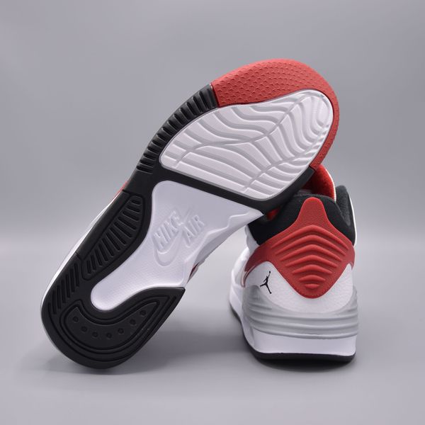 Кросівки Air Jordan Max Aura 5 DZ4353-101 фото