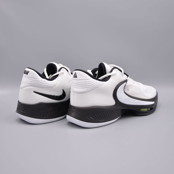 Кроссовки Nike Zoom Freak 4 TB  D09679-100 фото