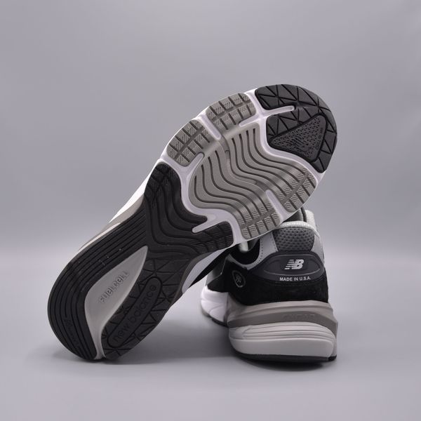 Кросівки New Balance 990v6 M990BK6 фото