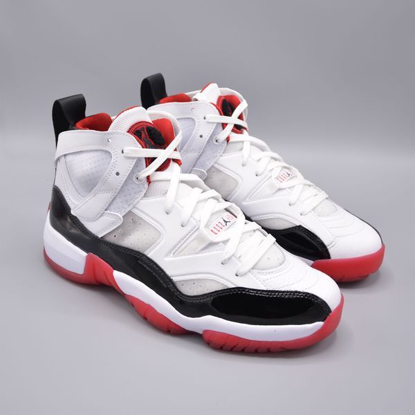 Кроссовки Air Jordan JUMPMAN TWO TREY DO1925-106 фото